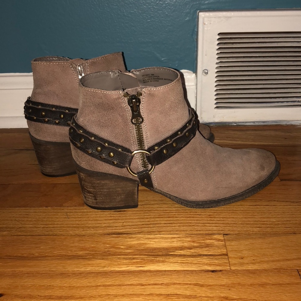 Crown Vintage Booties